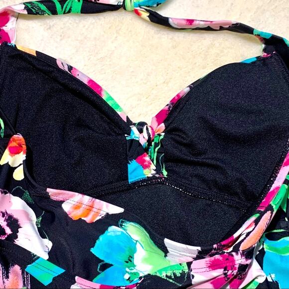 Catalina Swimsuit Floral Garden Multicolor Halter One Piece Swimsuit Medium - Picture 11 of 13